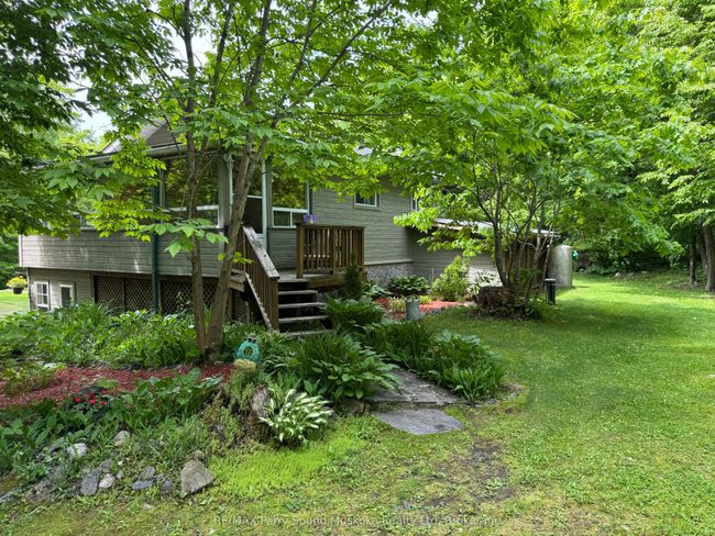 18 Jones Rd, House other with 2 bedrooms, 1 bathrooms and 7 parking in Mckellar ON | Image 4