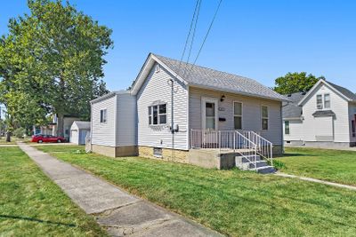 1417 Union Avenue, House other with 3 bedrooms, 1 bathrooms and 2 parking in Belvidere IL | Image 2