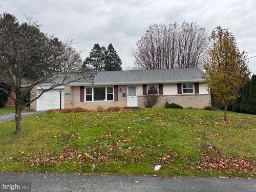 232 Circle Dr, QUARRYVILLE, PA, 17566-1141 | Card Image