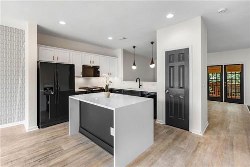 14-3635 Chattahoochee Summit Dr Se, Atlanta, GA, 30339-3289 | Card Image