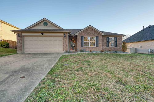 3021 Mooring Rd, Evansville, IN, 47725-8198 | Card Image