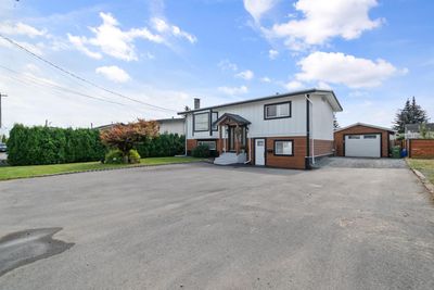 46700 Brice Rd, House other with 3 bedrooms, 2 bathrooms and 6 parking in Chilliwack BC | Image 1