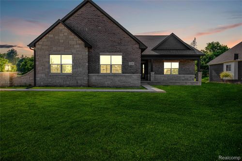 lot-71-2198 S Rochester Rd, Rochester Hills, MI, 48307-3858 | Card Image