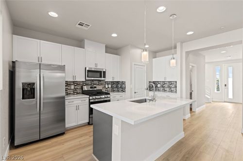 105-8629 Ensworth St, Las Vegas, NV, 89123 | Card Image