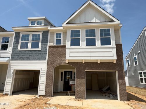 948 Kensley Grove Ln, Fuquay Varina, NC, 27526-3668 | Card Image