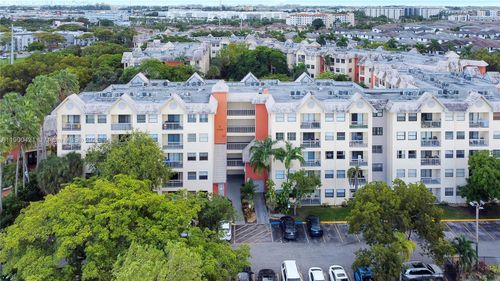 apt-314-8160 Geneva Ct, Doral, FL, 33166-4659 | Card Image
