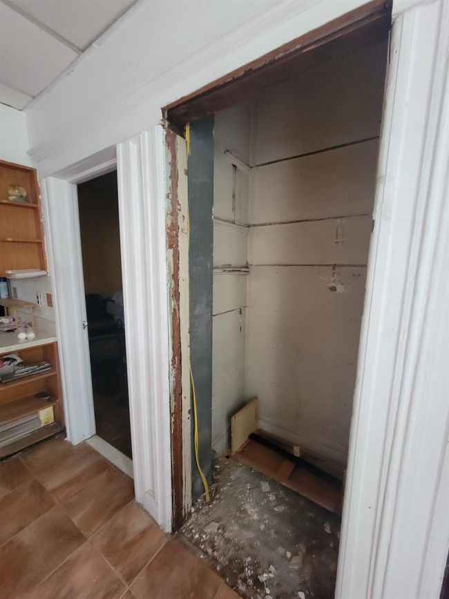 25 Dwight St, Home with 0 bedrooms, 2 bathrooms and null parking in Jersey City NJ | Image 23