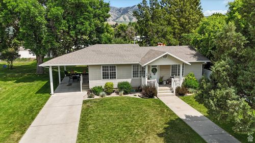 140 N 100 W, Hyde Park, UT, 84318-3118 | Card Image