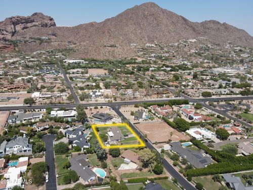 4616 N 49th Pl, Phoenix, AZ, 85018-2965 | Card Image