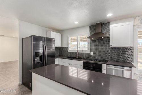 5807 S Palm Dr, Tempe, AZ, 85283-2919 | Card Image