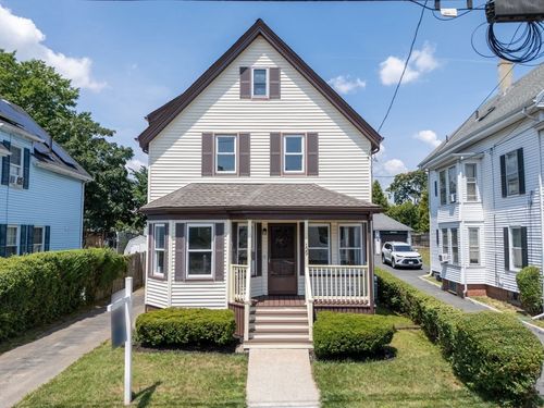 129 Maple St, Lynn, MA, 01904-2757 | Card Image