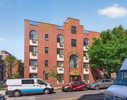 4a-42-60 Colden Street, New York, NY, 11355 | Card Image