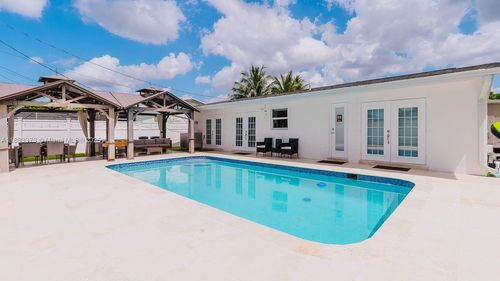0-7960 Orleans St, Miramar, FL, 33023-3562 | Card Image