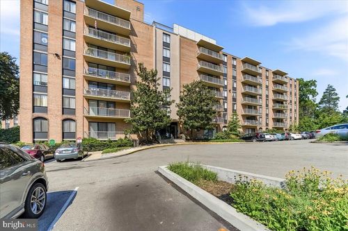 519-801 Yale Ave, SWARTHMORE, PA, 19081-1811 | Card Image