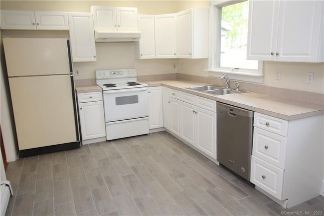 1 Cedarwood Ln, House other with 3 bedrooms, 2 bathrooms and 2 parking in Old Saybrook CT | Image 7