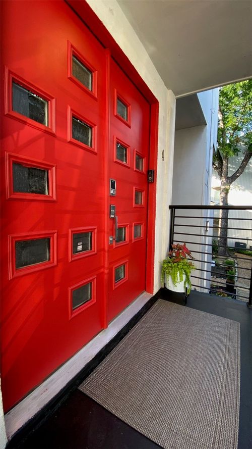 apt-4-3525 Routh St, Dallas, TX, 75219-4751 | Card Image