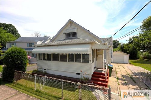 101 Hickory Street, Edison, NJ, 08817 | Card Image