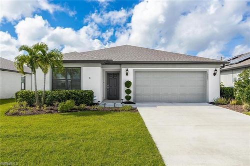 10882 Firebush Cir, NORTH FORT MYERS, FL, 33917-3372 | Card Image
