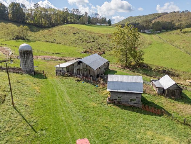 214 Comers Creek Rd, Home with 0 bedrooms, 0 bathrooms and null parking in Sugar Grove VA | Image 66