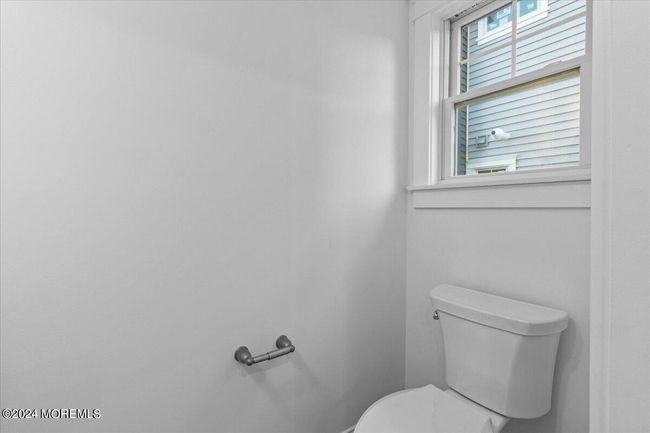 3 Cummings St, Condo with 3 bedrooms, 3 bathrooms and null parking in Mantoloking NJ | Image 22