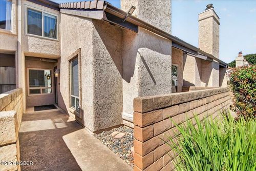 131 N J St, Lompoc, CA, 93436-6742 | Card Image