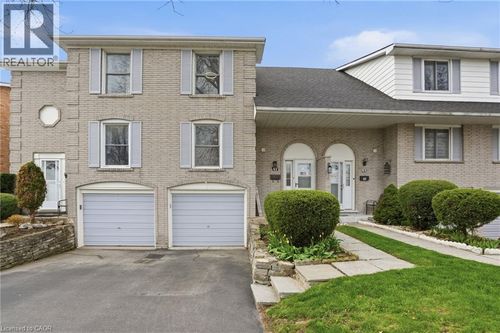 61 Albright Road, Hamilton, ON, L8K6H5 | Card Image