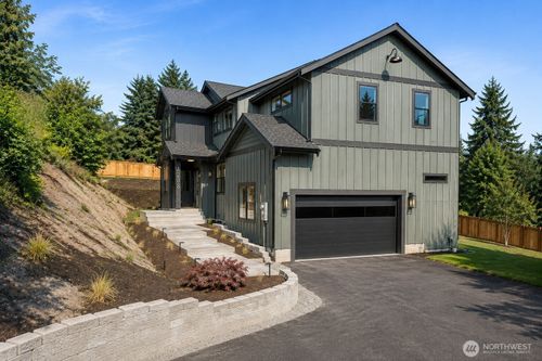 1238 9th St Sw, Puyallup, WA, 98371-6720 | Card Image