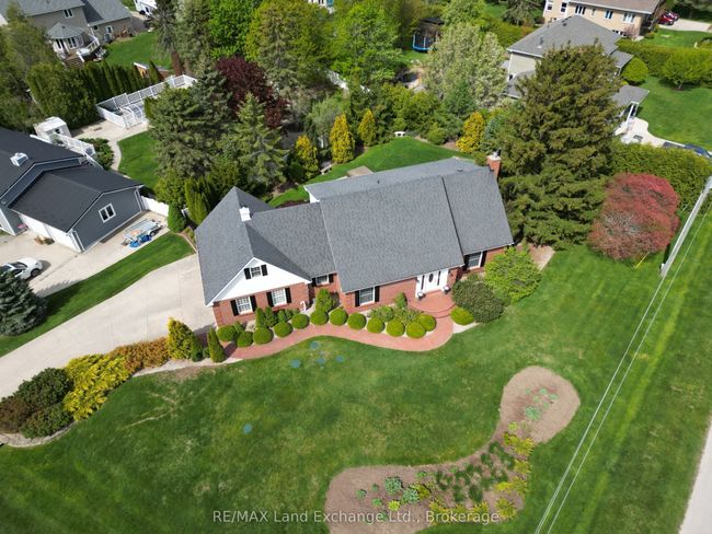 4 Eastwood Cres, House other with 3 bedrooms, 3 bathrooms and 4 parking in Tiverton ON | Image 32