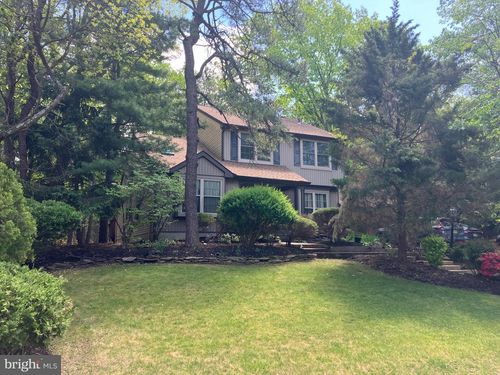 8 Chatham Dr, VOORHEES, NJ, 08043-2952 | Card Image