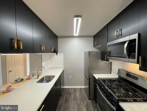 unit-304-20965 Timber Ridge Ter, ASHBURN, VA, 20147-7729 | Card Image