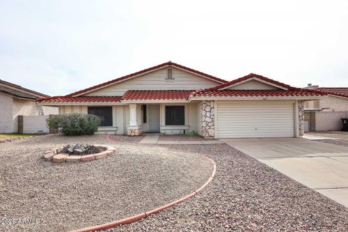 7827 W Jenan Dr, Peoria, AZ, 85345-8274 | Card Image