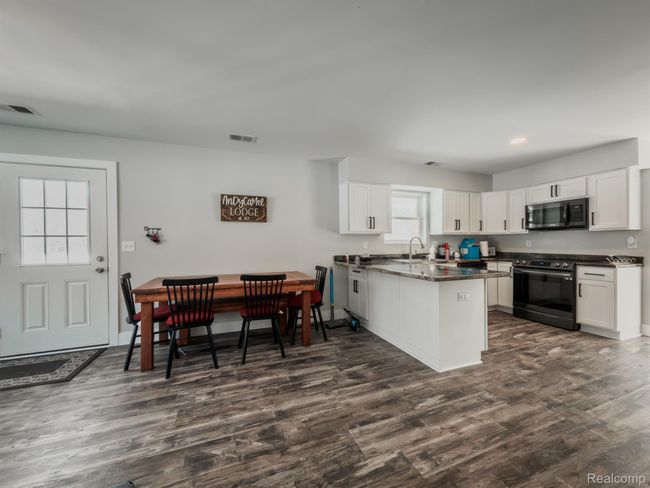 4614 Quigley Rd, House other with 4 bedrooms, 2 bathrooms and null parking in Alger MI | Image 7