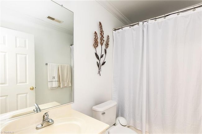 6008 Old Plank Rd, House other with 3 bedrooms, 2 bathrooms and null parking in High Point NC | Image 8
