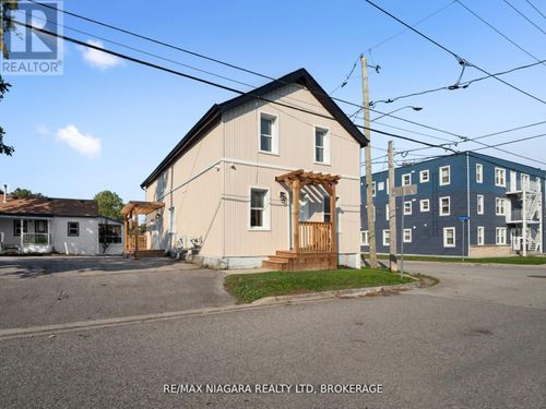 3-132 Waterloo St, Fort Erie, ON, L2A3K2 | Card Image