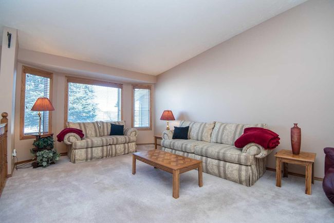 8 Willow Street, House other with 5 bedrooms, 3 bathrooms and 2 parking in Sylvan Lake AB | Image 10