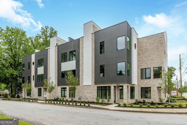 1954 8 Th St, Townhouse with 3 bedrooms, 4 bathrooms and 2 parking in Chamblee GA | Image 41