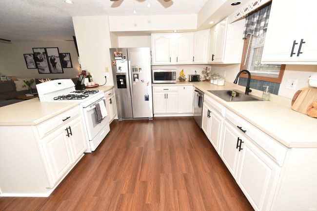 506 Greenwood St, House other with 3 bedrooms, 2 bathrooms and null parking in Monon IN | Image 5