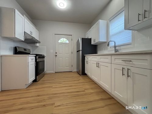 2-20 Magnolia Ave, Norwalk, CT, 06850-3619 | Card Image