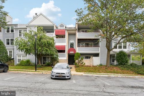 9-c-32-13701 Modrad Way # 9-C-32, SILVER SPRING, MD, 20904 | Card Image
