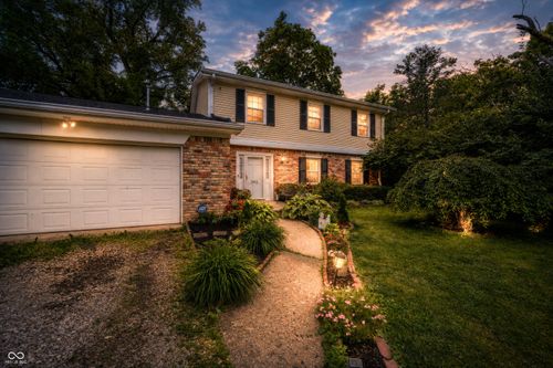 5913 Winston Dr, Indianapolis, IN, 46226-2329 | Card Image