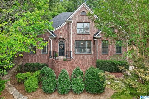 188 Trace Ridge Rd, HOOVER, AL, 35244-3923 | Card Image