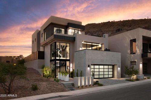 4934 N Ascent Dr, Scottsdale, AZ, 85251-0011 | Card Image