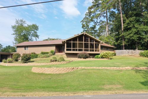 3228 Franklin Ave, Laurel, MS, 39440-1621 | Card Image