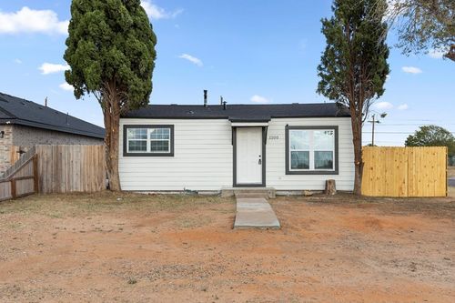 1100 N Terrell St, Midland, TX, 79701-3514 | Card Image