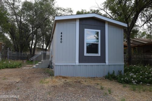 4480 N Bonner St, Flagstaff, AZ, 86004-2371 | Card Image