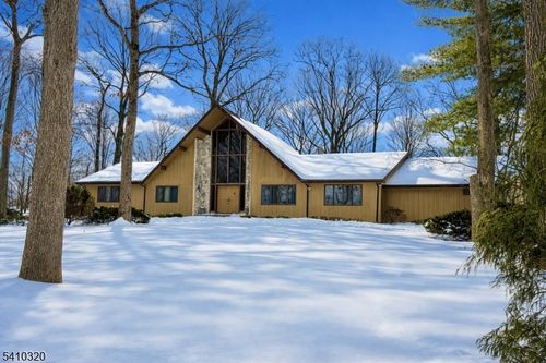 137 High Oaks Dr, Warren, NJ, 07059-5464 | Card Image