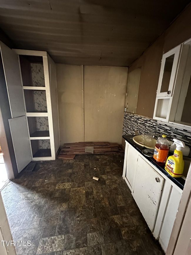 120 Hensley Loop, House other with 1 bedrooms, 2 bathrooms and null parking in Jonesborough TN | Image 29