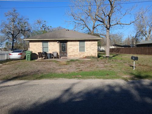 108 Buchel St, Cuero, TX, 77954-4051 | Card Image