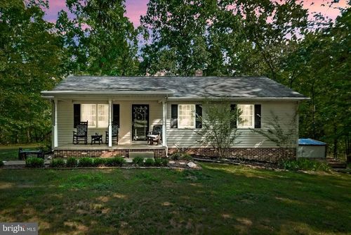 804 Buggy Ln, ROCHELLE, VA, 22738-3962 | Card Image