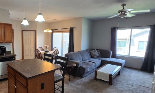 16-6030 Bremen Ct, Johnston, IA, 50131-3123 | Card Image